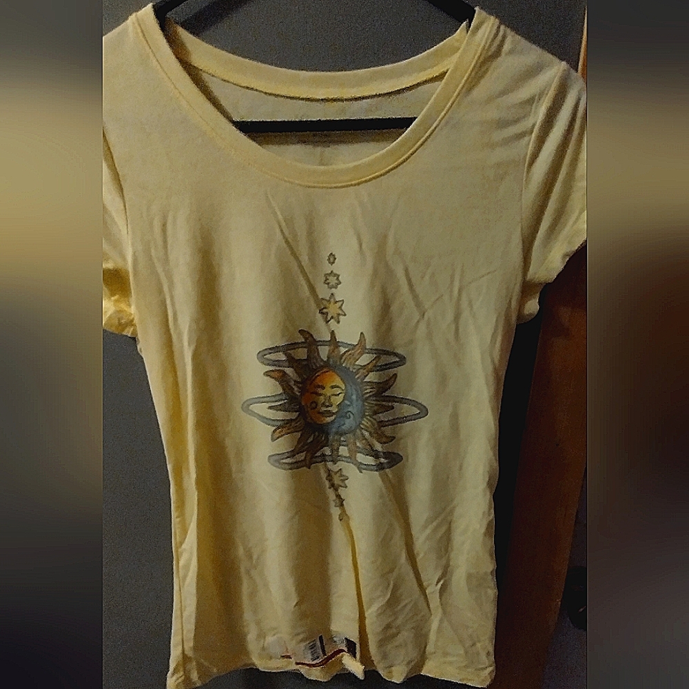 Women's shirts